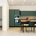 A Sud Della Valle Apartment
