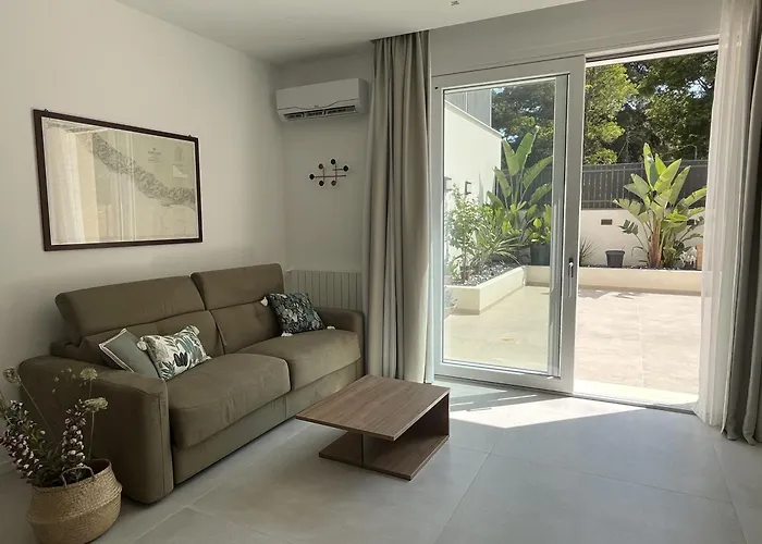 A Sud Della Valle * Агридженто